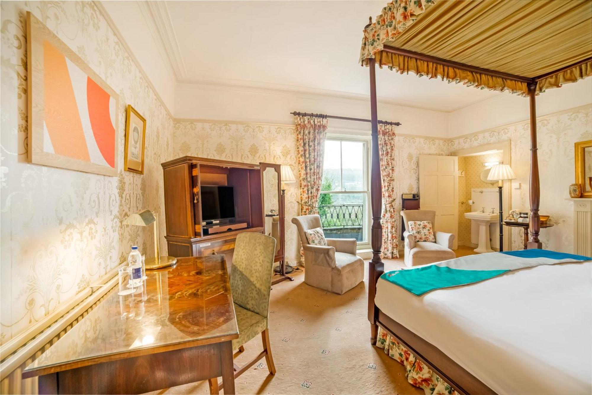 Oyo Bailbrook Lodge, Bath Extérieur photo
