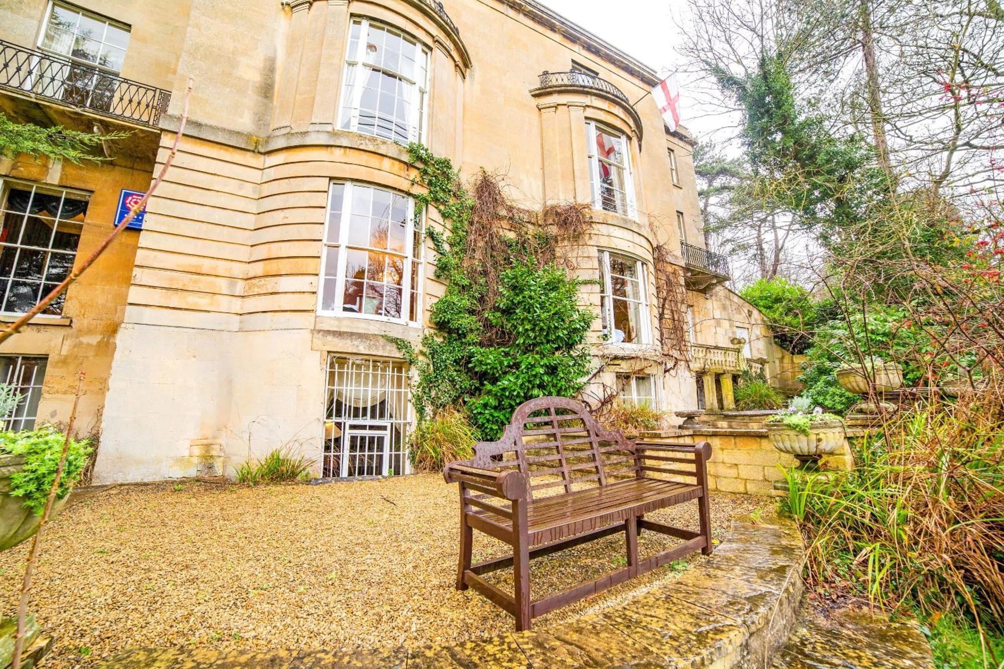 Oyo Bailbrook Lodge, Bath Extérieur photo